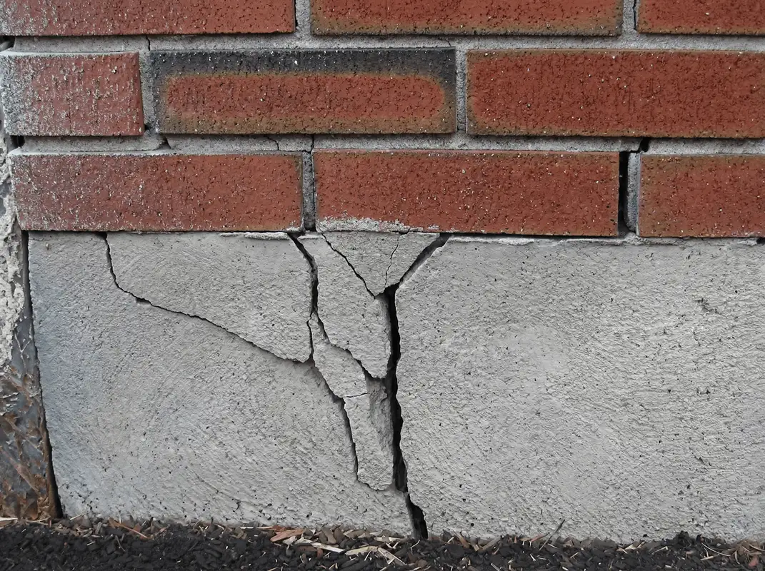 Concrete foundation with serious structural damage in Spokane, WA